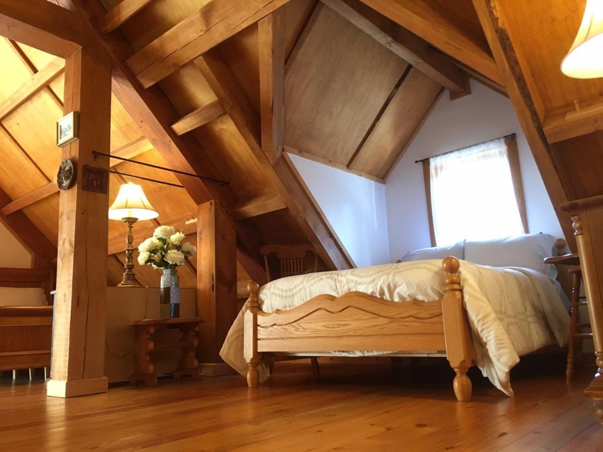 Owl Street Lodge Гоп Екстер'єр фото