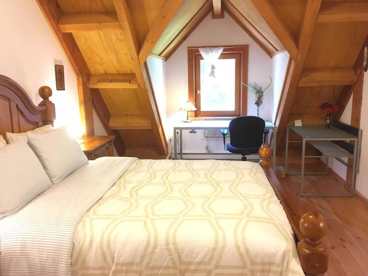 Owl Street Lodge Гоп Екстер'єр фото