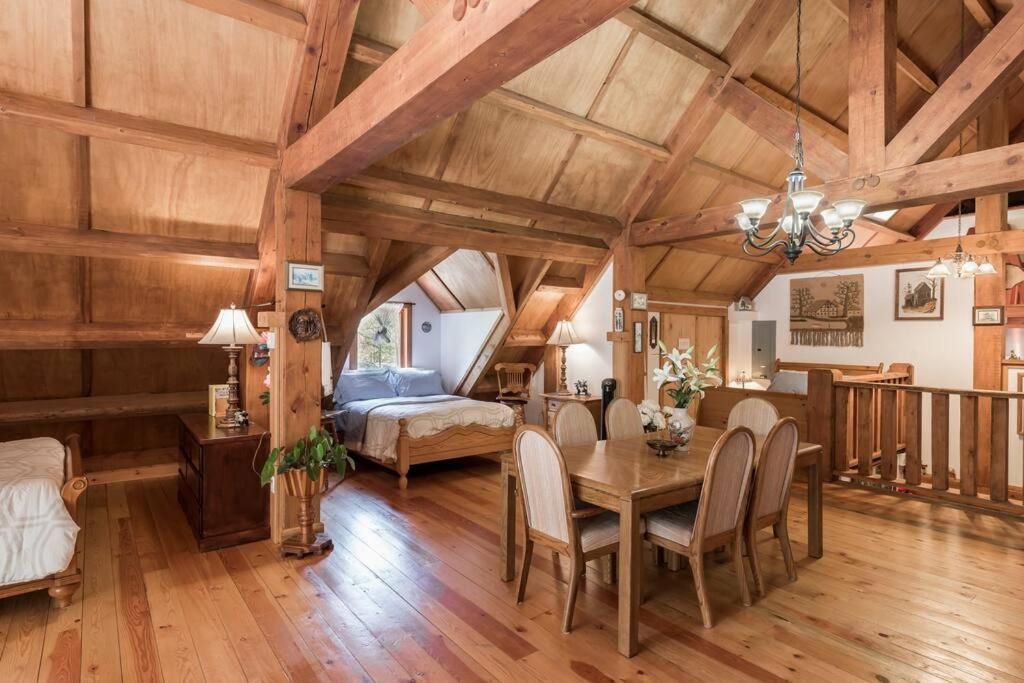 Owl Street Lodge Гоп Екстер'єр фото